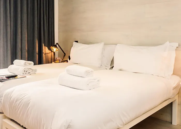 Stay Central Hotel